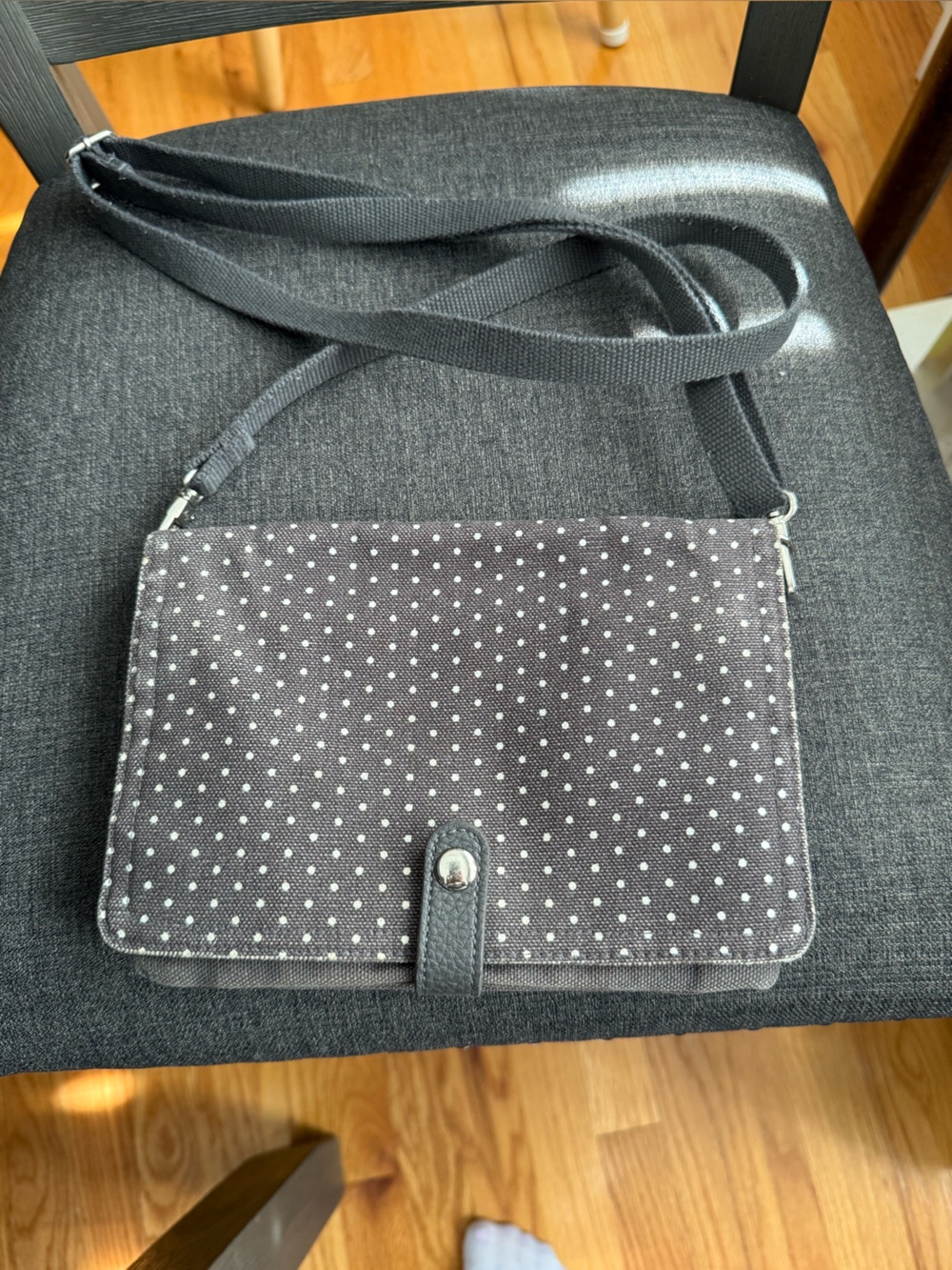 thirty-one Gray Polka Dot Wristlet Crossbody